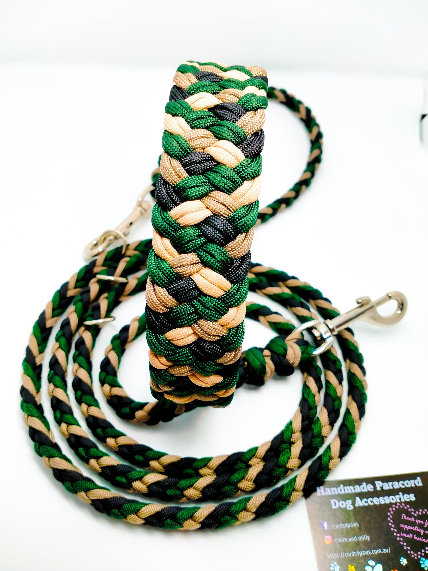 Adjustable Lead - 6 Strand Half Round Braid cords4paws Paracord Handmade Dog Accessories Customizable Made in Germany Shipping worldwide