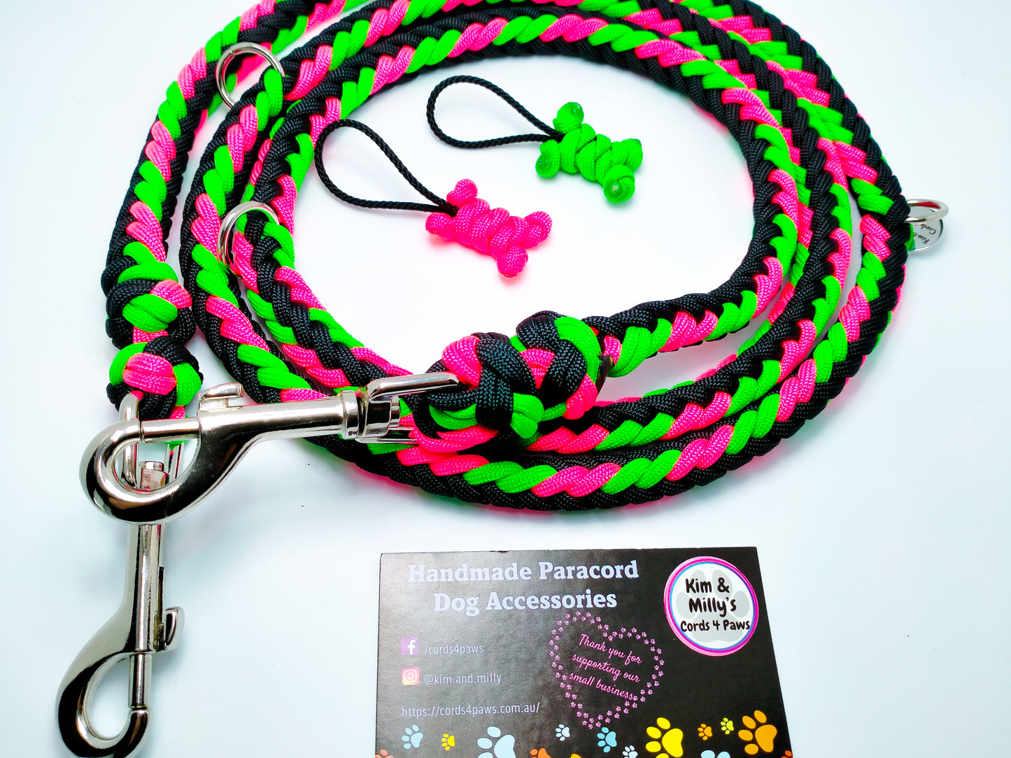 Adjustable Lead - Herringbone Kim & Milly's Cords 4 Paws Paracord Handmade Dog Accessories Customizable Made in Germany Shipping worldwide