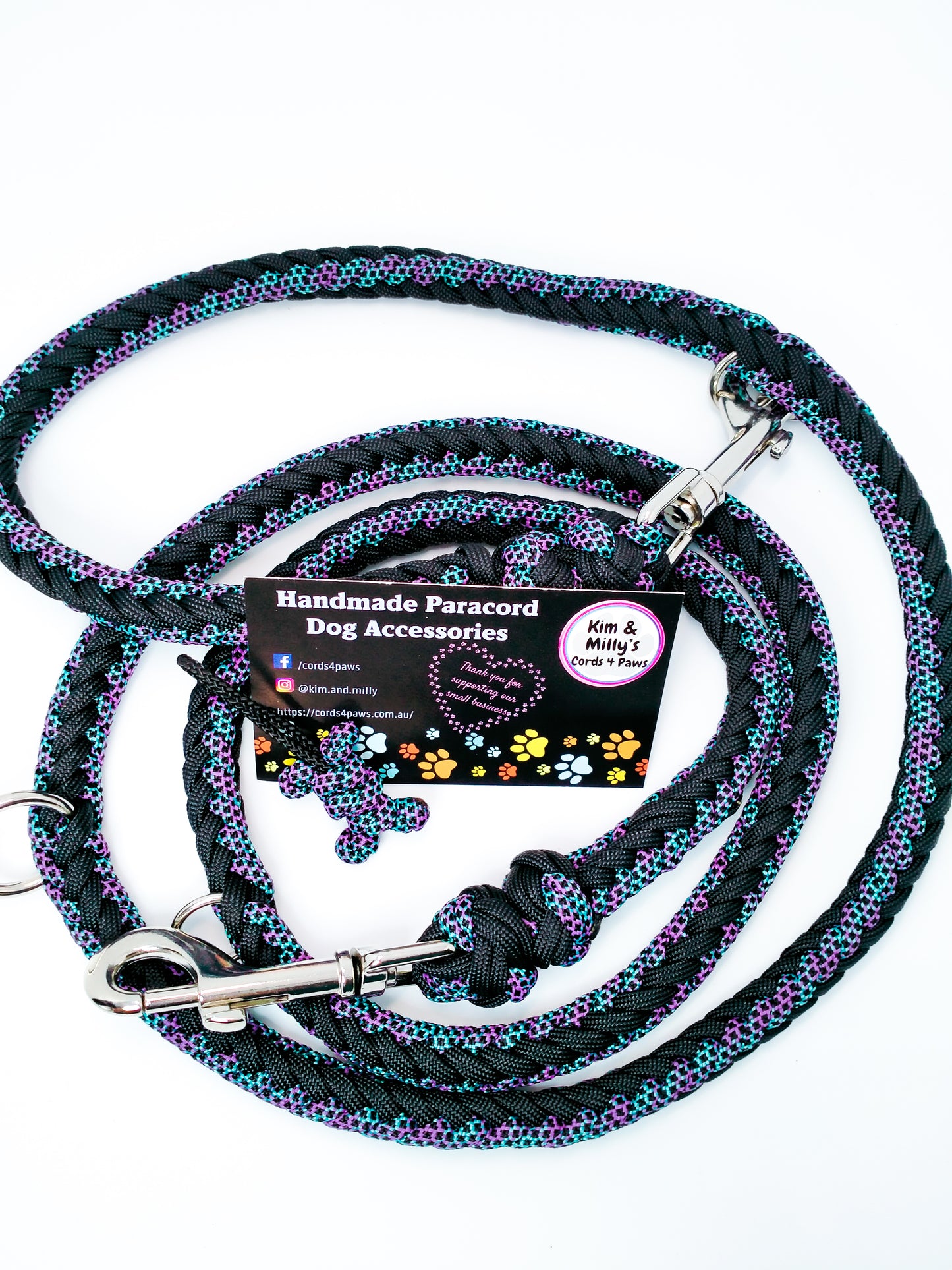Adjustable Lead - Herringbone Kim & Milly's Cords 4 Paws Paracord Handmade Dog Accessories Customizable Made in Germany Shipping worldwide