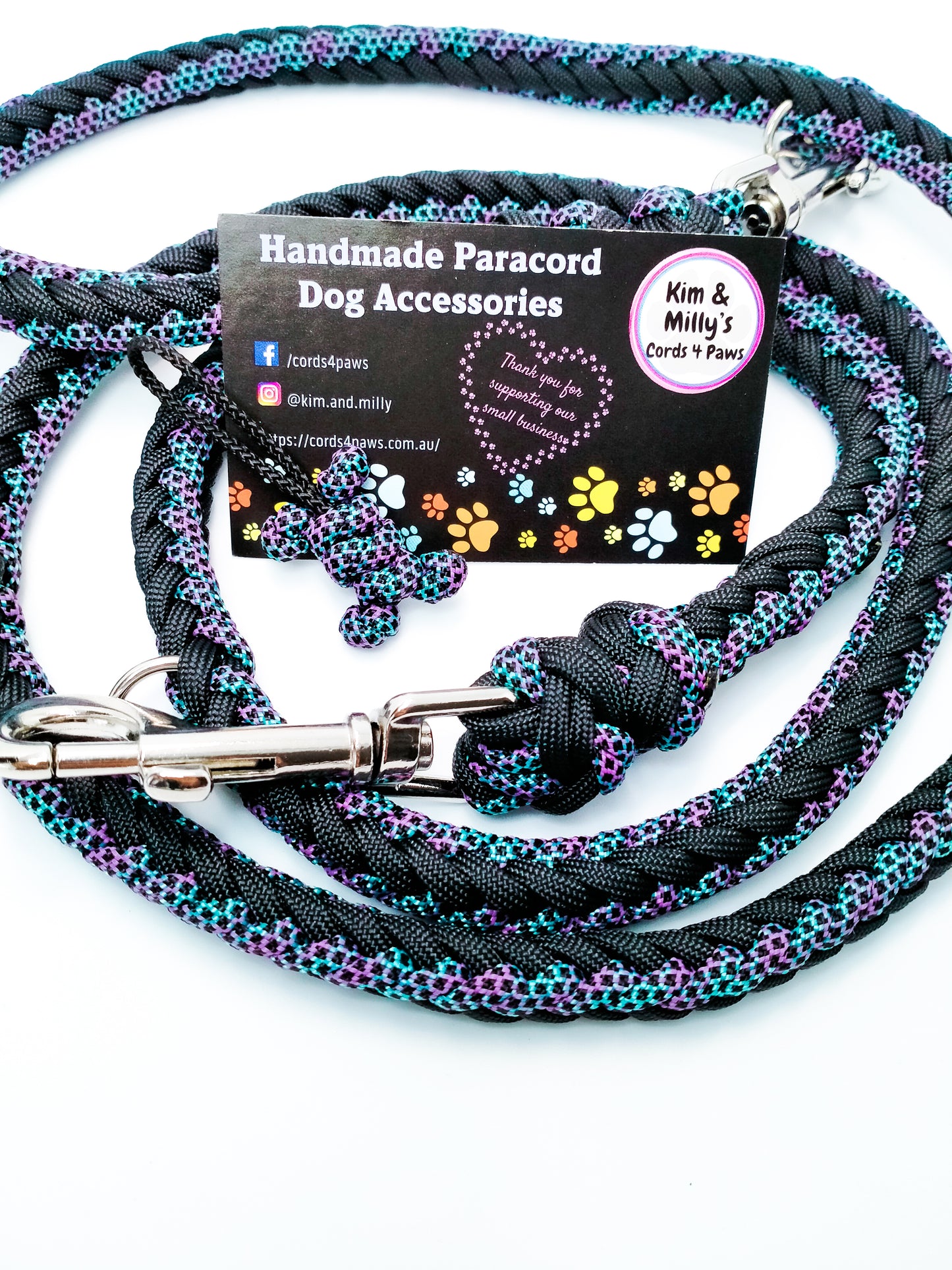 Adjustable Lead - Herringbone Kim & Milly's Cords 4 Paws Paracord Handmade Dog Accessories Customizable Made in Germany Shipping worldwide