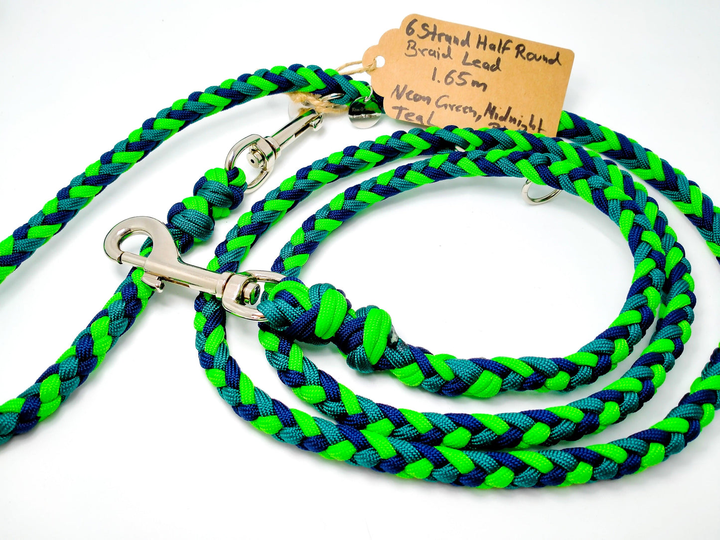 Adjustable Lead - 6 Strand Half Round Braid cords4paws Paracord Handmade Dog Accessories Customizable Made in Germany Shipping worldwide