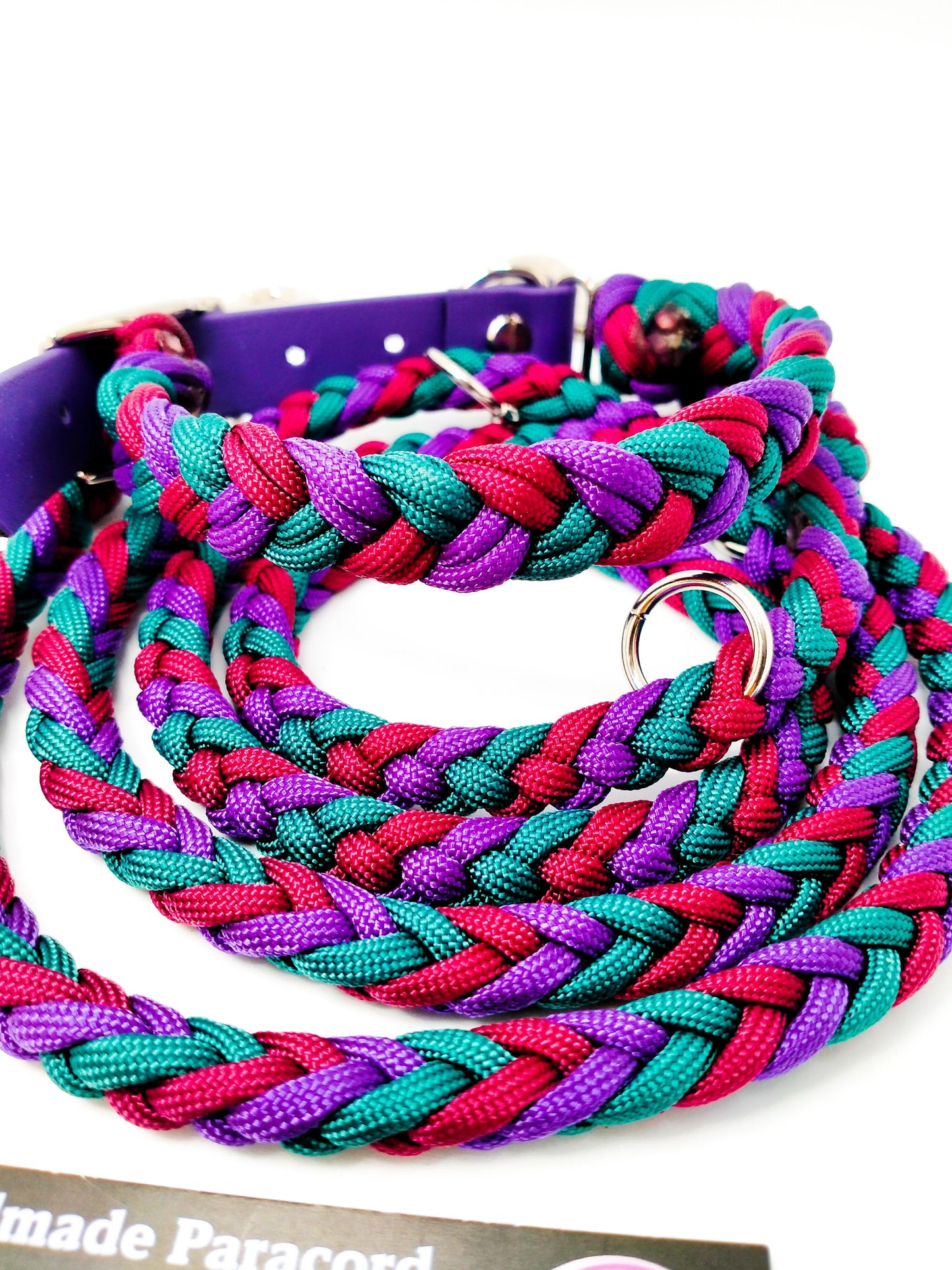 Adjustable Lead - 6 Strand Half Round Braid cords4paws Paracord Handmade Dog Accessories Customizable Made in Germany Shipping worldwide