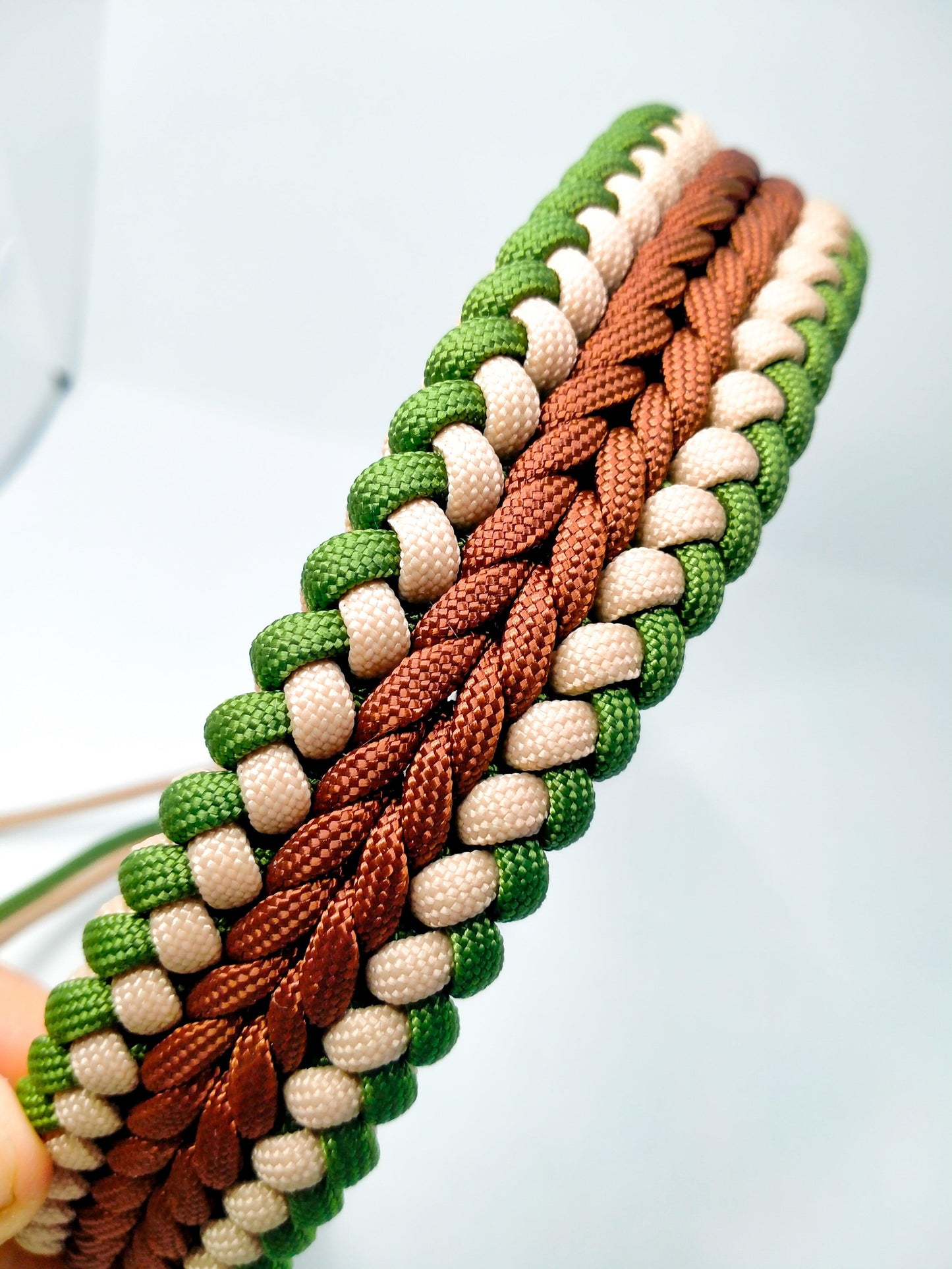 Dog Collar - "Endless Falls" cords4paws Paracord Handmade Dog Accessories Customizable Made in Germany Shipping worldwide