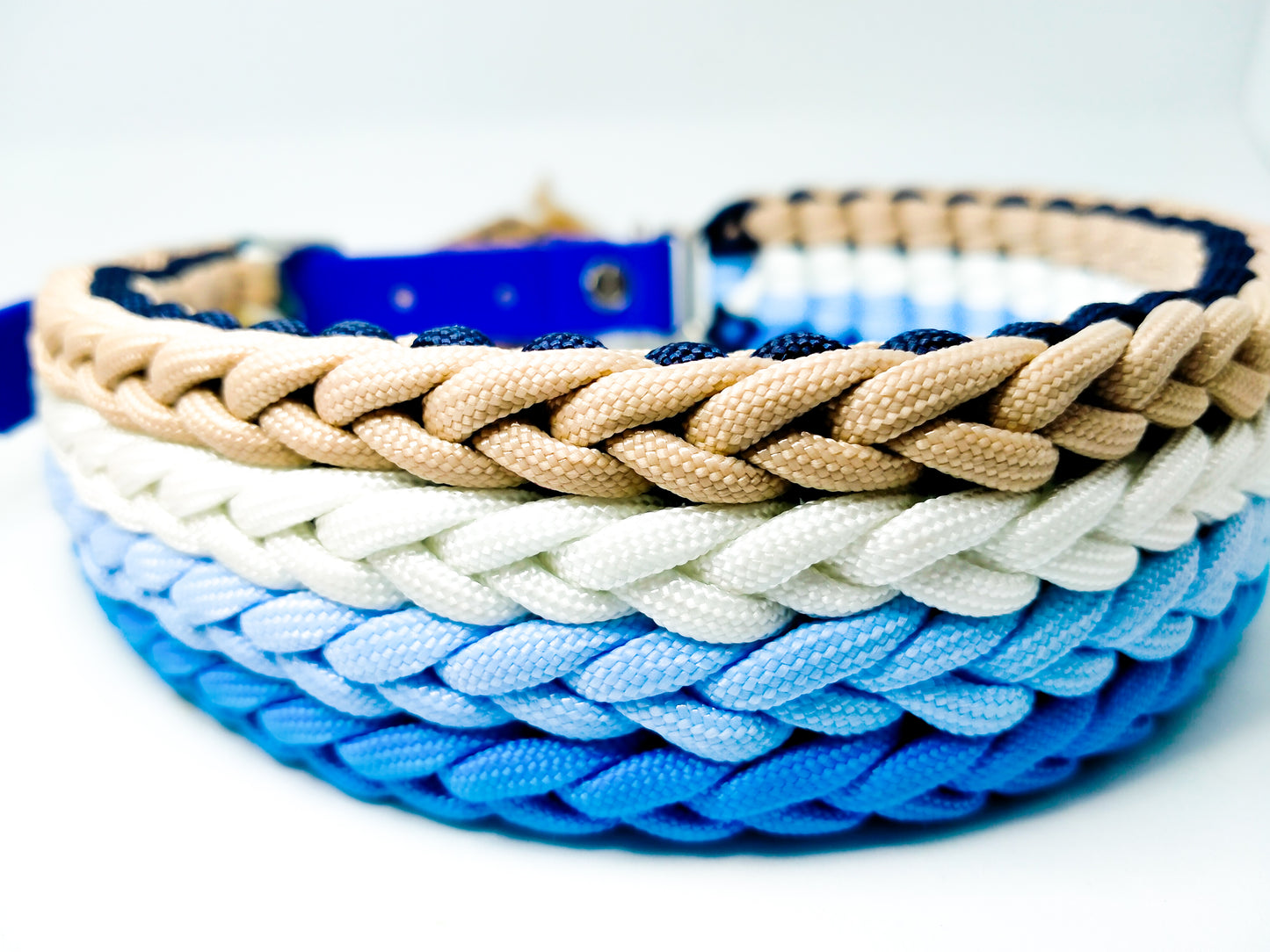 Dog Collar - "Kim's River Bar" Kim & Milly's Cords 4 Paws Paracord Handmade Dog Accessories Customizable Made in Germany Shipping worldwide