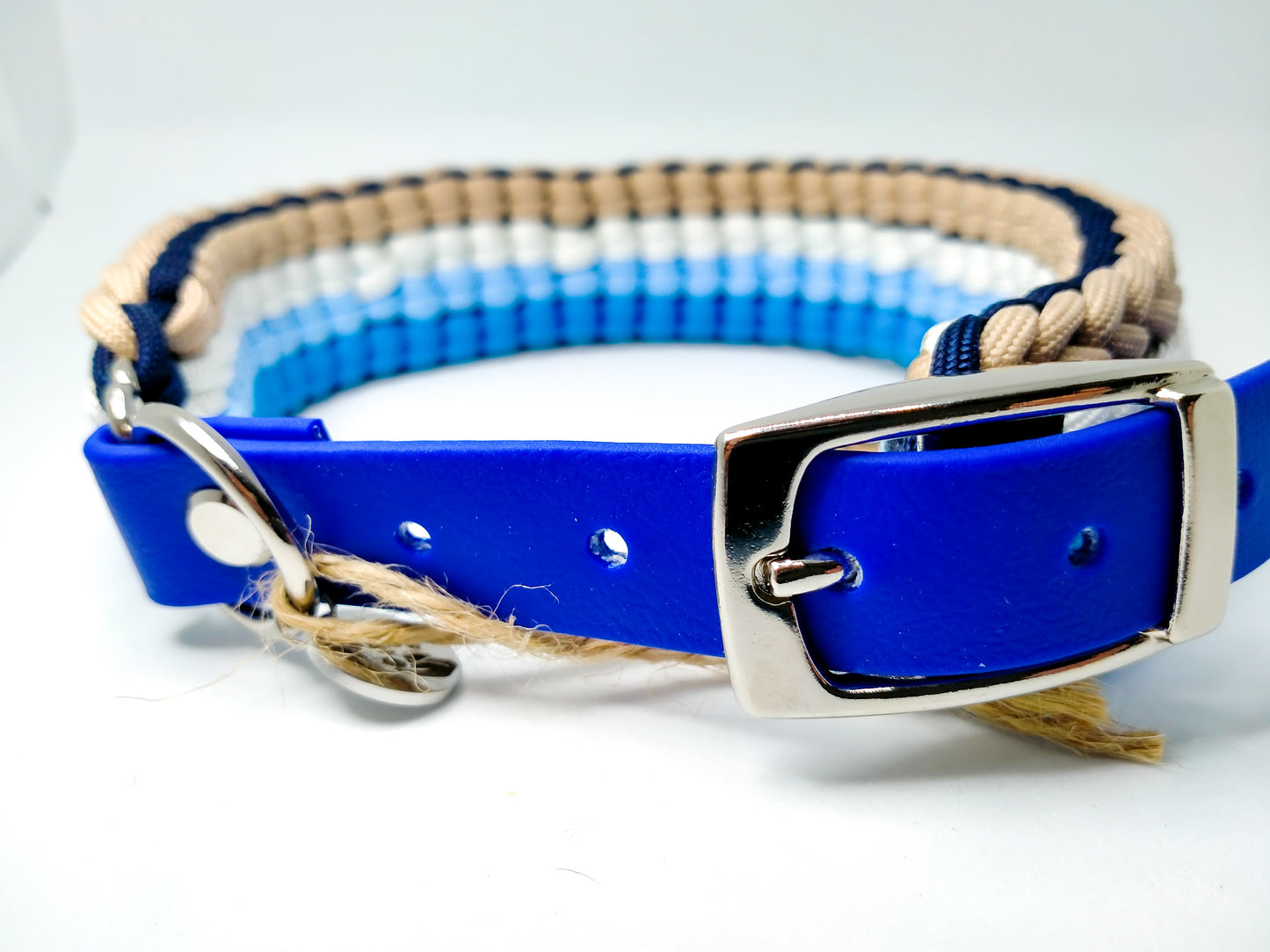 Dog Collar - "Kim's River Bar" Kim & Milly's Cords 4 Paws Paracord Handmade Dog Accessories Customizable Made in Germany Shipping worldwide