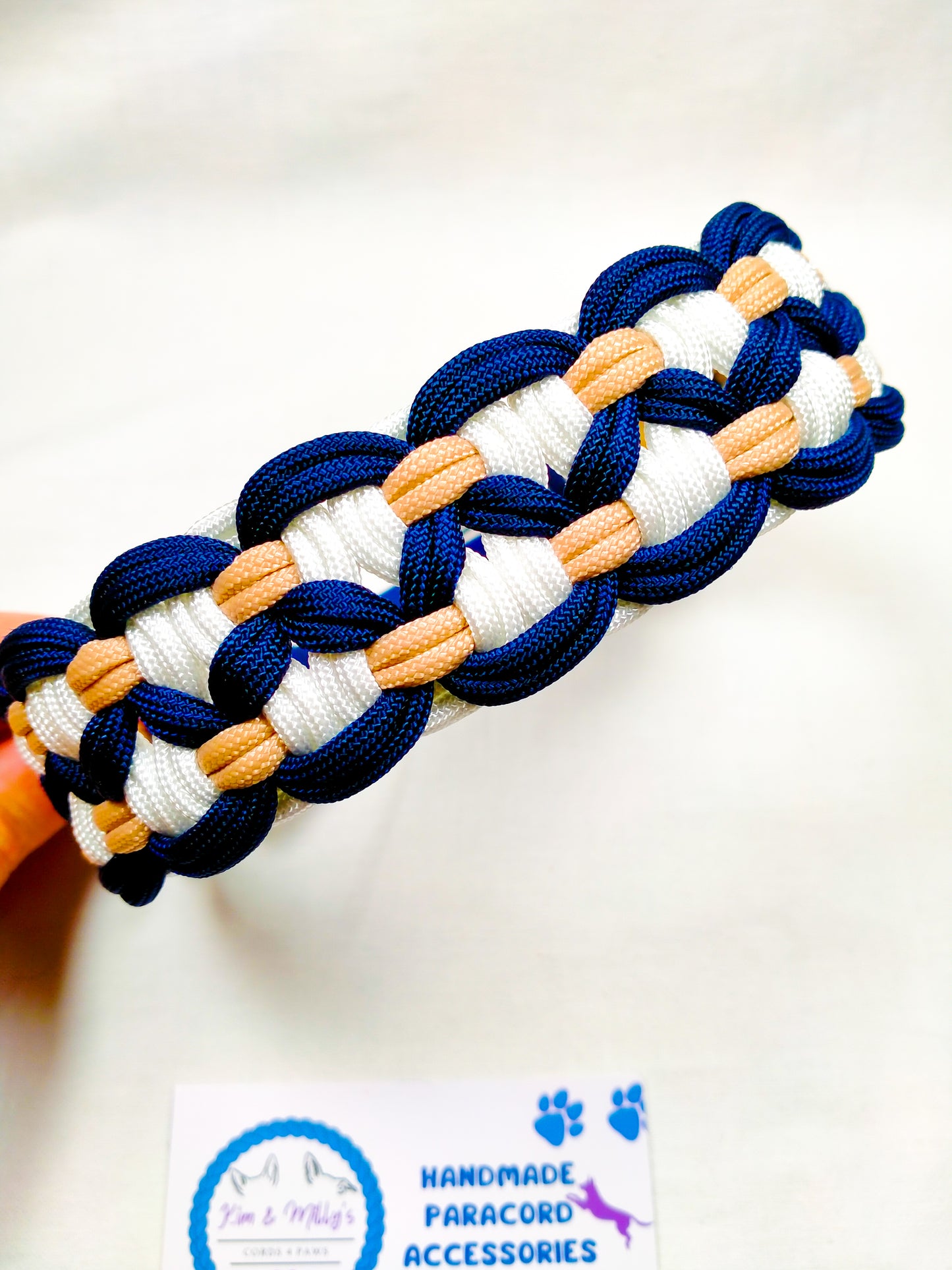 Pre-Made: Sadie's Posie Collar, 36-44cm Kim & Milly's Cords 4 Paws Paracord Handmade Dog Accessories Customizable Made in Germany Shipping worldwide