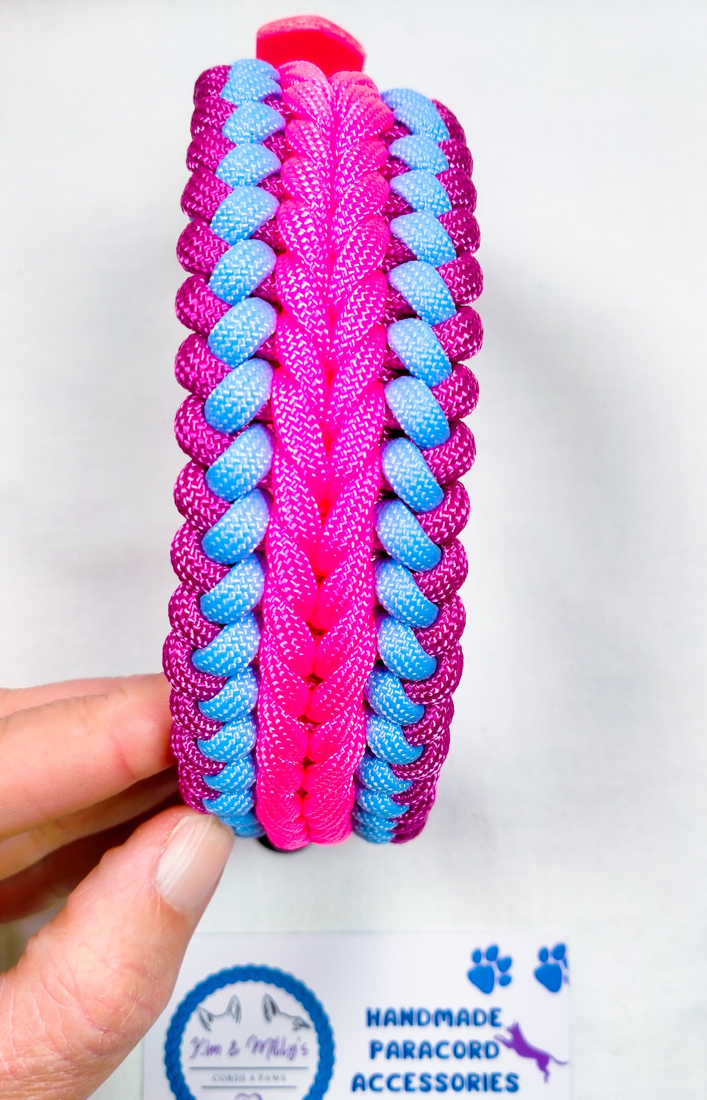 Pre-Made: Endless Falls Collar, 27 - 36cm Kim & Milly's Cords 4 Paws Paracord Handmade Dog Accessories Customizable Made in Germany Shipping worldwide