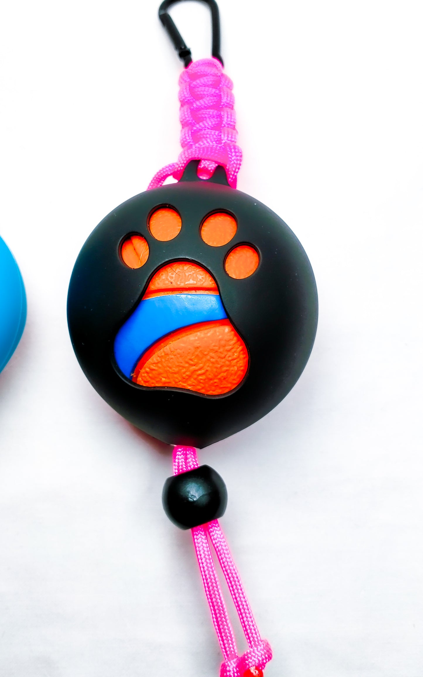 Paracord Ball Holder Kim & Milly's Cords 4 Paws Paracord Handmade Dog Accessories Customizable Made in Germany Shipping worldwide