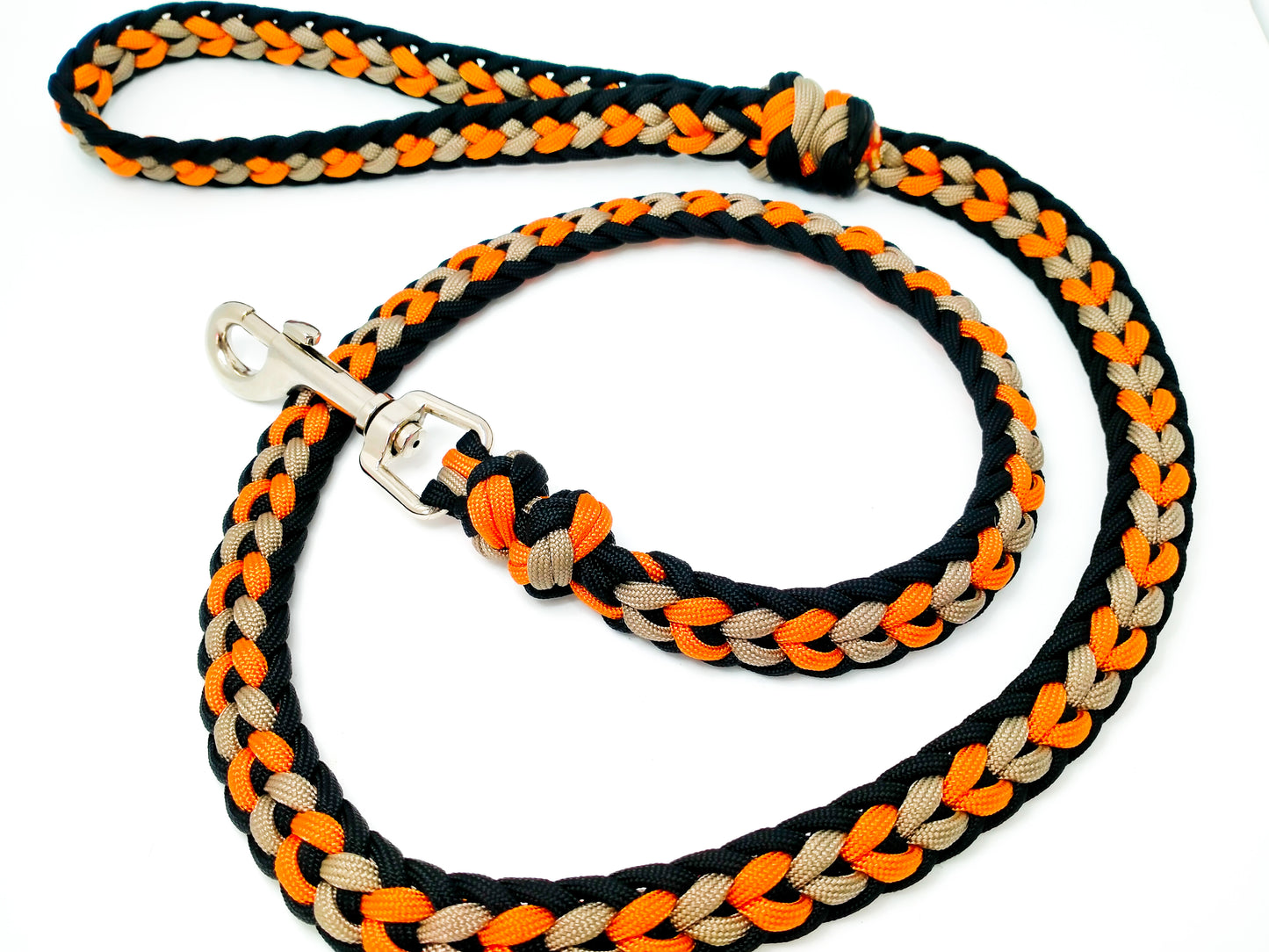 DELUXE EDITION: Leading Hearts Dog Lead Kim & Milly's Cords 4 Paws Paracord Handmade Dog Accessories Customizable Made in Germany Shipping worldwide