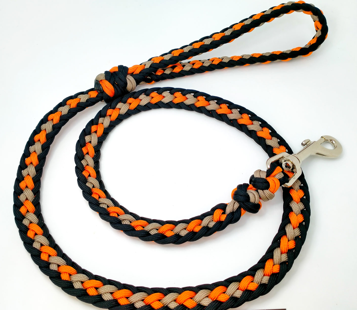 DELUXE EDITION: Leading Hearts Dog Lead Kim & Milly's Cords 4 Paws Paracord Handmade Dog Accessories Customizable Made in Germany Shipping worldwide