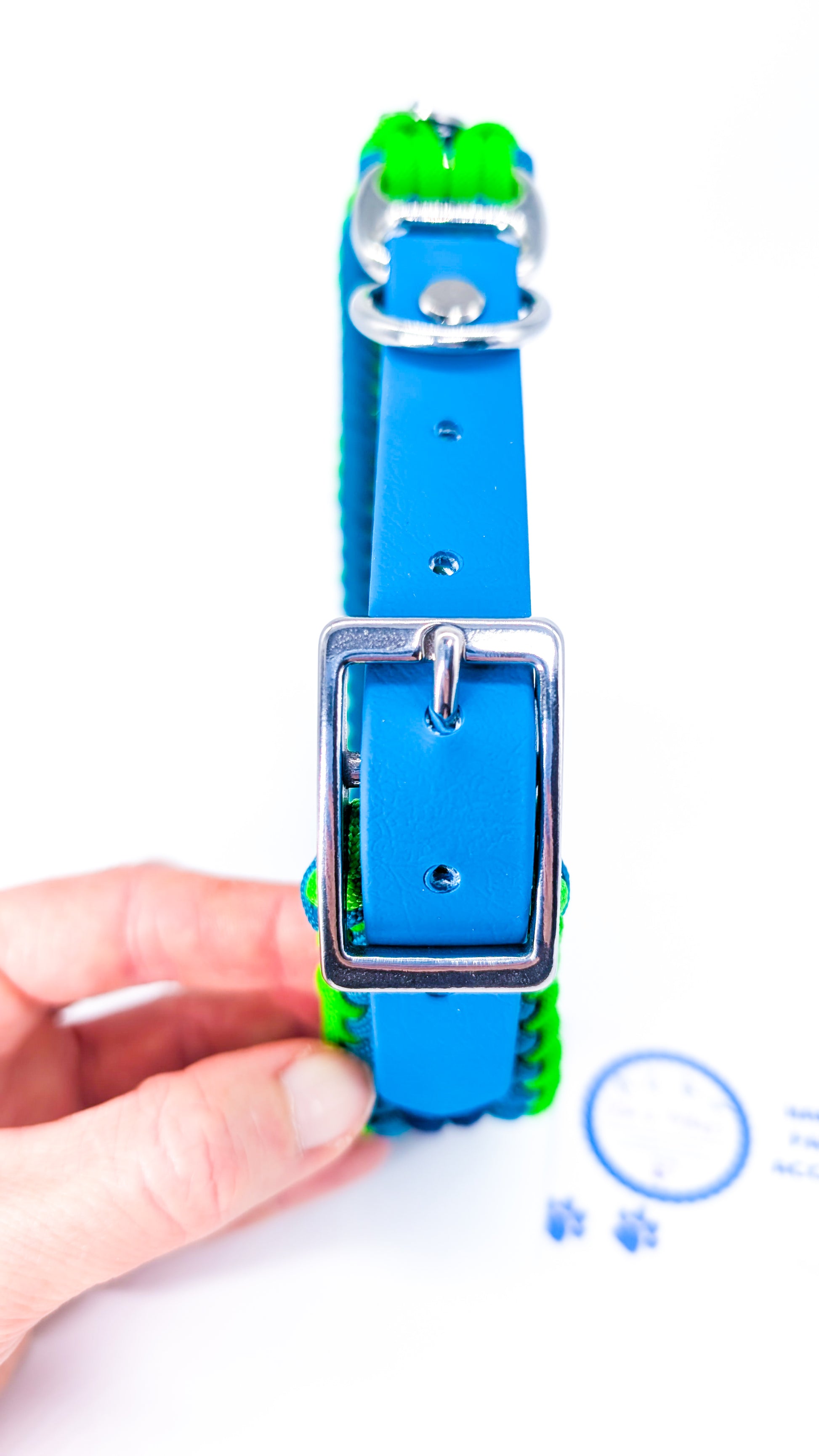 Pre Made Collar: Endless Falls, blue/greens, 40-49cm Kim & Milly's Cords 4 Paws Paracord Handmade Dog Accessories Customizable Made in Germany Shipping worldwide