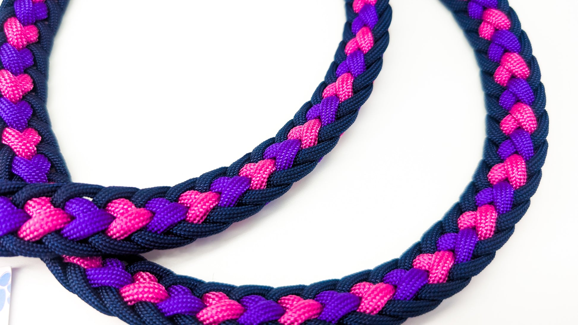 PreMade Lead: Leading Hearts Lead, 1.30m Kim & Milly's Cords 4 Paws Paracord Handmade Dog Accessories Customizable Made in Germany Shipping worldwide